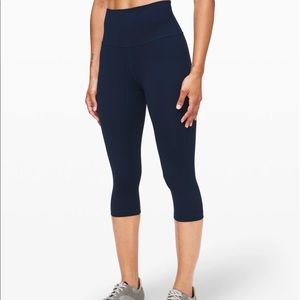 Lululemon WUNDER UNDER HIGH-RISE 1/2 TIGHT *FULL-ON LUXTREME 17"